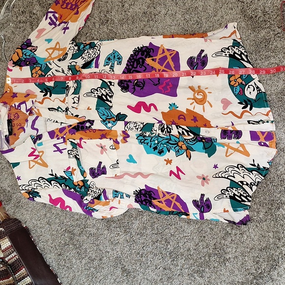 Milk and Honey rayon button-up v-neck blouse top - S - bird woman abstract print - Picture 7 of 9